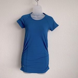 Blue Athleta T-shirt Size extra small